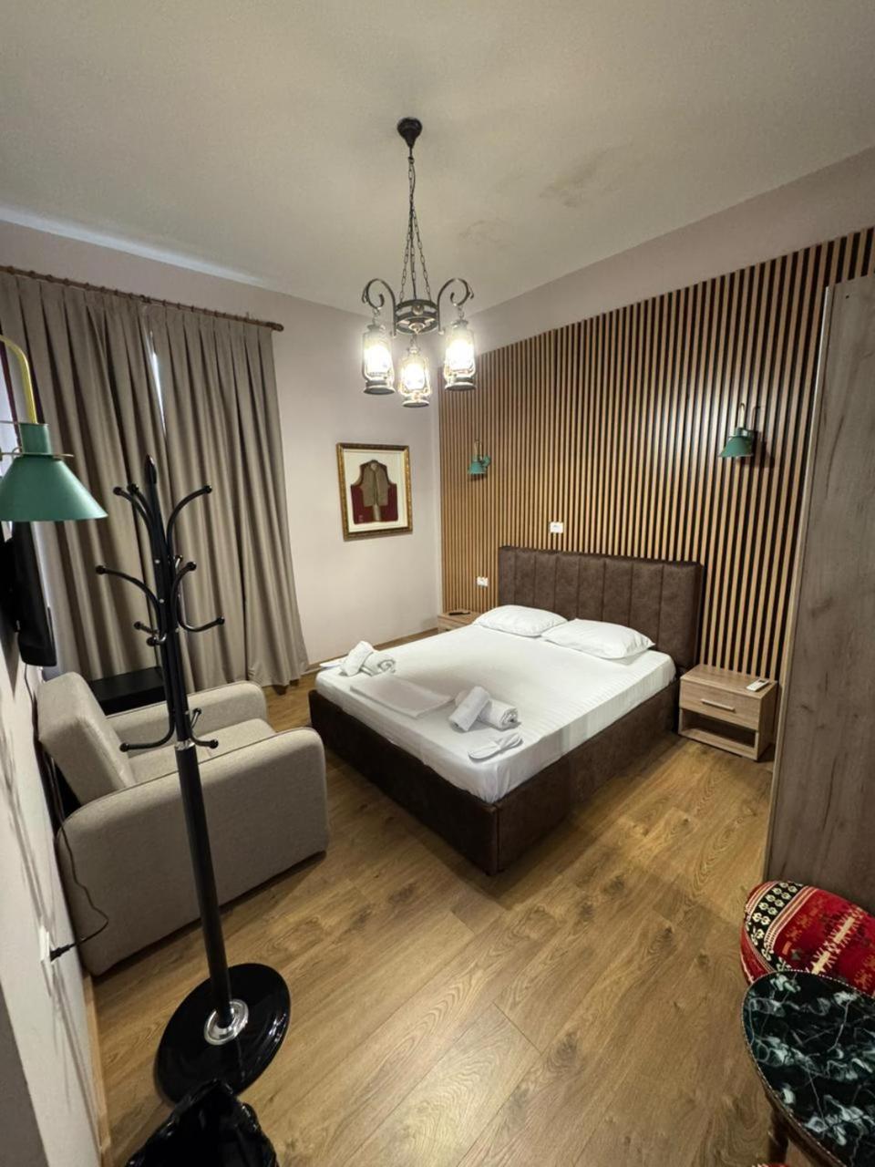 Oda Garden Boutique Hotel ติรานา ภายนอก รูปภาพ